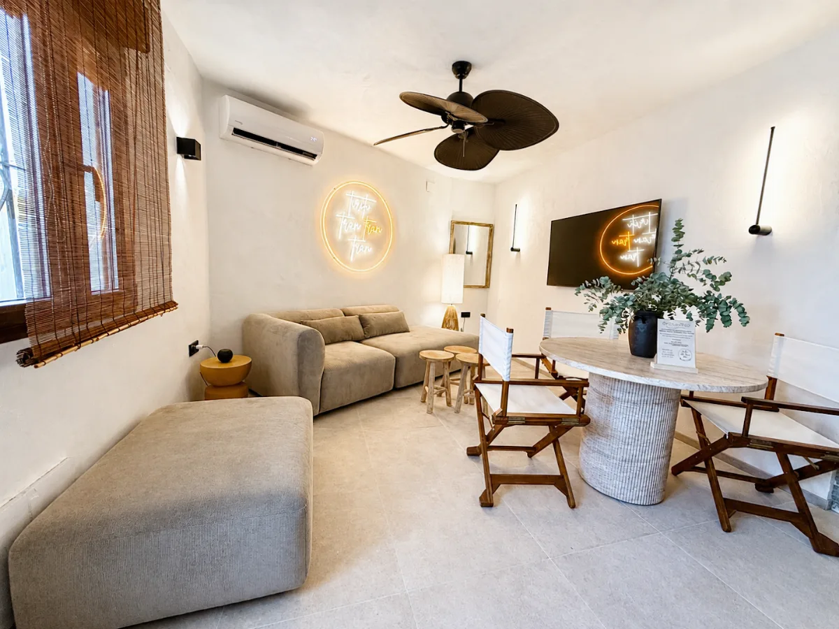 Tirititrán Boutique Apartment · Zahara de los Atunes